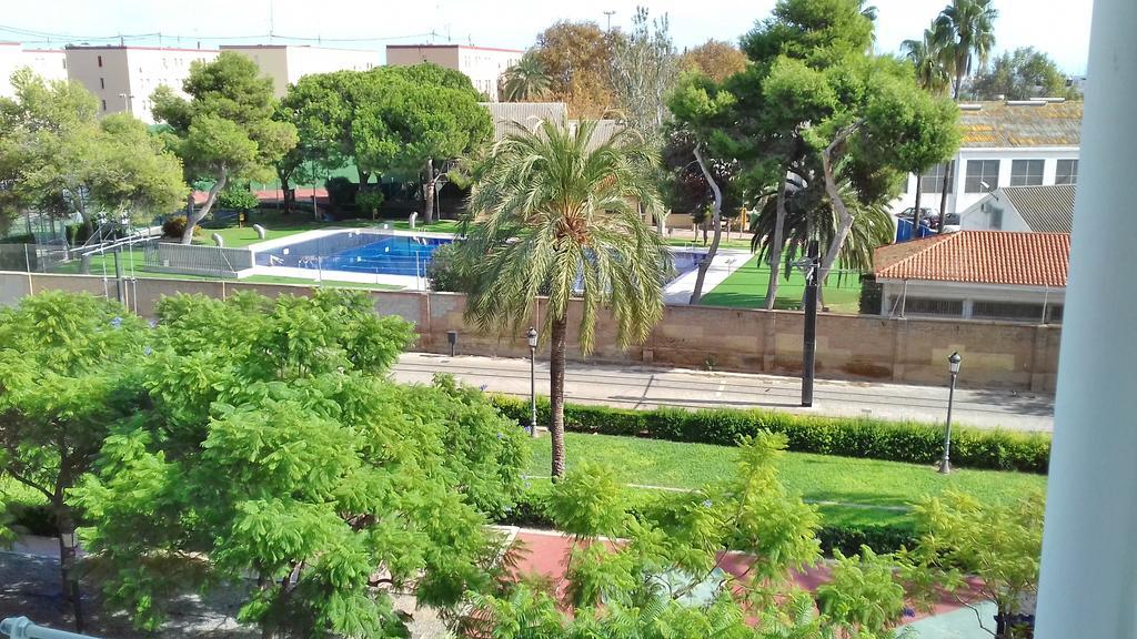 Apartment On Carrer Del Dr. Lluch บาเลนเซีย ภายนอก รูปภาพ